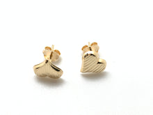 Load image into Gallery viewer, New Real 18k Saudi Gold Heart Stud Earrings - Rafant
