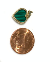 Load image into Gallery viewer, New Real 18K Saudi Gold Heart Pendant with Green Malachite - Rafant
