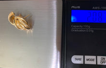 Load image into Gallery viewer, New 18K Saudi Gold Stud Earrings - Rafant
