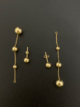 Load image into Gallery viewer, 18K Gold Earrings Stud Dangling Balls Orbs 3.02 grams - Rafant
