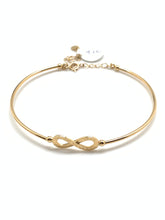 Load image into Gallery viewer, New 18K Saudi Gold Infinity Bracelet Bangle Circumference 2.36 x 2&quot; Small - Rafant
