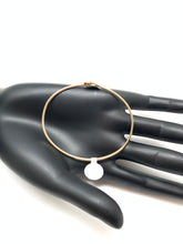 Load image into Gallery viewer, 18K Gold Heart Bangle/Bracelet Small Circumference 2.24 x 1.85&quot; Size Small - Rafant
