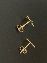 Load image into Gallery viewer, 18K Gold Star Stud Earrings - Rafant
