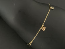 Load image into Gallery viewer, New Real 18K Saudi Gold Bracelet with Heart Charms Size 7.5 - Rafant
