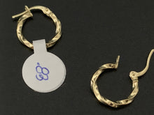 Load image into Gallery viewer, New Real 18K Saudi Gold Small Hoops Loops Earrings Spiral 0.83 grams - Rafant
