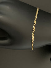 Load image into Gallery viewer, New Real 18k Saudi Gold Curb Link Chain Bracelet Size 7&quot; - Rafant
