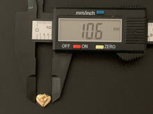 Load image into Gallery viewer, New Authentic 18K Saudi Gold Puffed Heart Stud Earrings Small - Rafant
