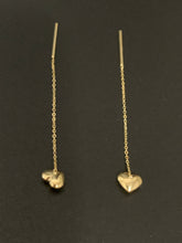 Load image into Gallery viewer, 18K Saudi Gold Tictac Threader Heart Earrings Dainty Tiny Very Lightweight - Rafant
