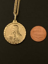 Load image into Gallery viewer, New Real 18K Saudi Gold Necklace Curb 18&quot; Chain Jesus Christ Round Pendant - Rafant
