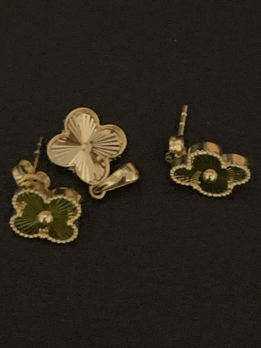 New Fin Real 18K Japan Gold Four Clover Flower Set Stud Earrings and Pendant - Rafant