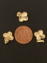 Load image into Gallery viewer, New Fin Real 18K Japan Gold Four Clover Flower Set Stud Earrings and Pendant - Rafant
