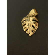 Load image into Gallery viewer, 18K Japan Gold Leaf Pendant 1.92 grams - Rafant
