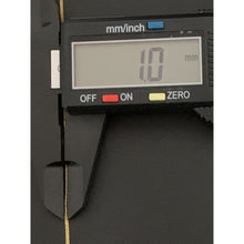 Load image into Gallery viewer, 18K Gold Necklace Chain 18 inches with Face of Jesus Pendant 1.53 grams - Rafant
