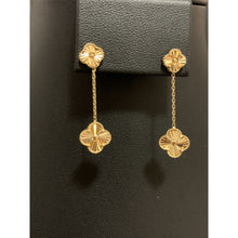 Load image into Gallery viewer, 18K Gold Earrings Clover Post Dangling 2.91 grams - Rafant
