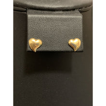 Load image into Gallery viewer, 18K Gold Earrings Stud Heart with Defects 1.07 grams - Rafant
