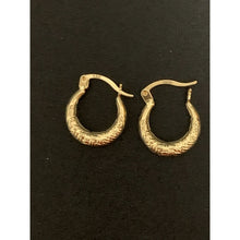 Load image into Gallery viewer, 18K Gold Earrings Hoops Loops Small 1.21 grams - Rafant
