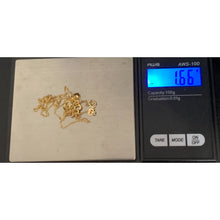 Load image into Gallery viewer, 18K Gold Necklace Chain 17.75 inches with Flower Pendant 1.66 grams - Rafant
