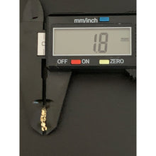 Load image into Gallery viewer, 18K Saudi Gold Earrings Hoops Loops Small 0.75grams - Rafant
