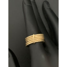 Load image into Gallery viewer, 18K Gold Ring Five Days 1.55 grams Size 6.5 - Rafant
