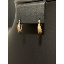 Load image into Gallery viewer, 18K Gold Earrings Hoops Loops Small 1.19 grams - Rafant
