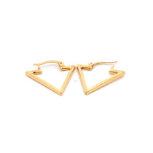 Load image into Gallery viewer, 18K Yellow Gold Earrings Triangle 1.75 grams - Rafant

