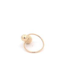 Load image into Gallery viewer, 18K Yellow Gold Ring 1.40 grams Size 6 - Rafant

