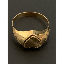 Load image into Gallery viewer, 18K Gold Ring Heart 1.27 grams Size 8.75 - Rafant
