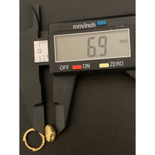 Load image into Gallery viewer, 18K Gold Hoops Heart Earrings Small 1.61 grams - Rafant
