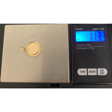 Load image into Gallery viewer, 18K Gold Pendant Round Circle Face of Jesus Christ 1.13 grams - Rafant
