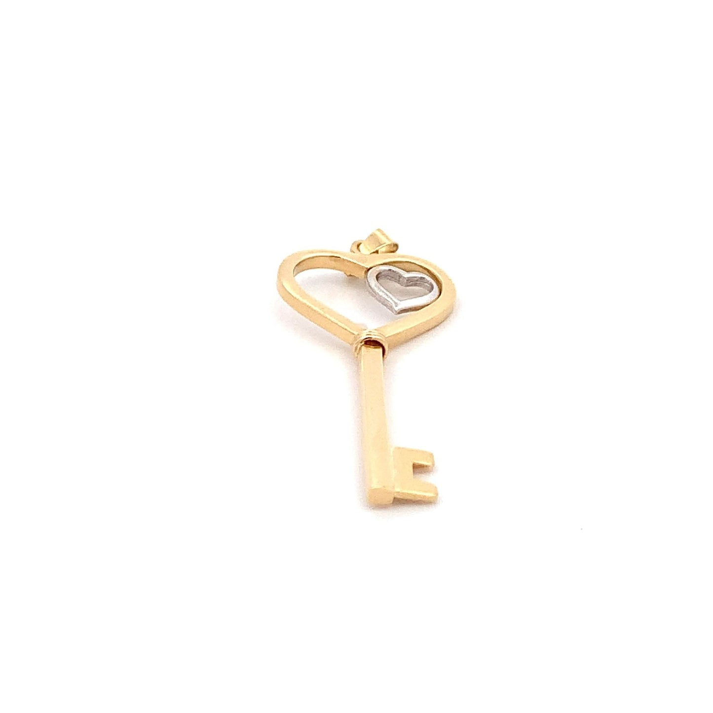 18K Yellow Gold Pendant Key Heart 1.59 grams - Rafant