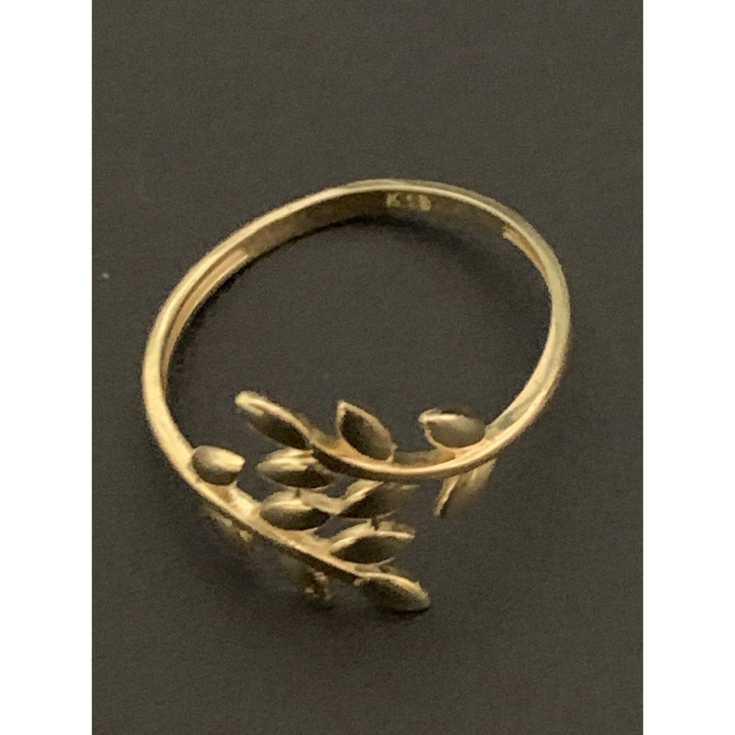 18K Gold Ring Leaves 1.38 grams Size 5 - Rafant