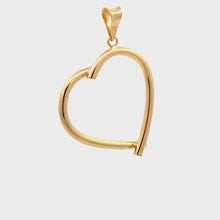 Load and play video in Gallery viewer, 18K Yellow Gold Pendant Heart 0.91 grams
