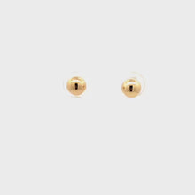 Load and play video in Gallery viewer, 18K Yellow Gold Earrings Studs Balls Polished 0.96 grams
