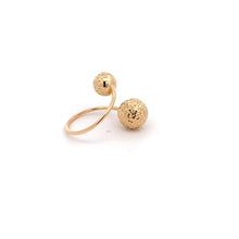 Load image into Gallery viewer, 18K Yellow Gold Ring Balls  1.23 grams Size 4.5 - Rafant
