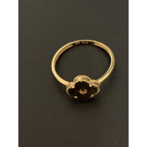 18K Gold Ring Clover 1.61 grams Size 6 - Rafant