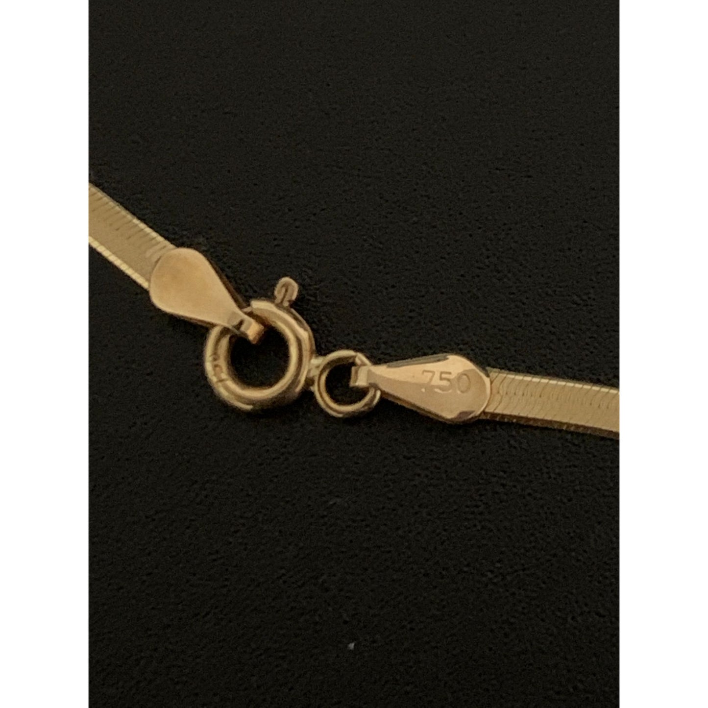 18K Gold Necklace Flat Chain 17.50 inches 4.57 grams - Rafant