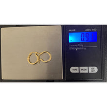 Load image into Gallery viewer, 18K Gold Earrings Hoops Loops Small 0.91 grams - Rafant
