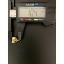 Load image into Gallery viewer, 18K Gold Earrings Saudi Gold Stud Heart Earrings 2.72 grams - Rafant
