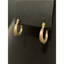 Load image into Gallery viewer, 18K Gold Earrings Hoops Loops 1.08 grams Small - Rafant
