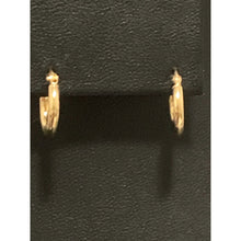 Load image into Gallery viewer, 18K Gold Earrings Hoops Loops Small 0.88 grams - Rafant
