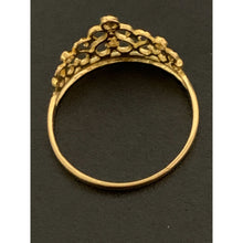 Load image into Gallery viewer, 18K Gold Ring Crown 1.47 grams Size 7 - Rafant
