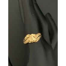 Load image into Gallery viewer, 18K Gold Ring Heart 1.53 grams Size 8 - Rafant
