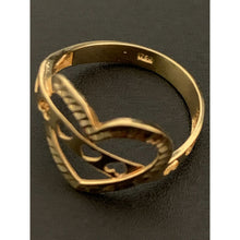 Load image into Gallery viewer, 18K Gold Ring Heart 2.31 grams Size 7.5 - Rafant
