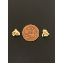 Load image into Gallery viewer, 18K Gold Earrings Stud Heart 1.08 grams - Rafant
