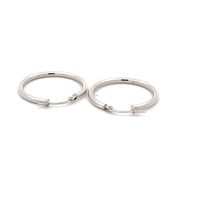 Load image into Gallery viewer, 18K Gold Earrings Hoops Polished 1.23 grams - Rafant
