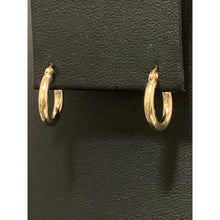 Load image into Gallery viewer, 18K Gold Earrings Hoops Loops Small 0.87 grams - Rafant
