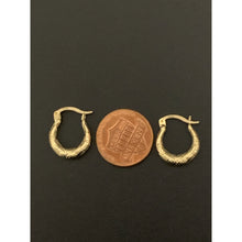 Load image into Gallery viewer, 18K Gold Earrings Hoops Loops Small 1.24 grams - Rafant
