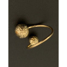 Load image into Gallery viewer, 18K Gold Ring Double Balls 1.48 grams Size 6 - Rafant
