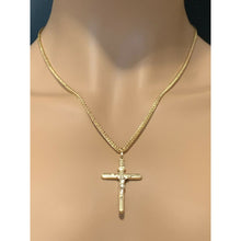 Load image into Gallery viewer, 18K Saudi Gold Necklace 19.75&quot; Chain with Cross Pendant 7.34grams - Rafant
