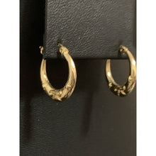 Load image into Gallery viewer, 18K Gold Earrings Hoops Loops 1.36 grams - Rafant

